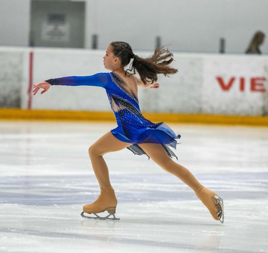 Antrenamente de patinaj artistic pentru copii si adulti